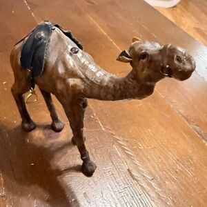 Vintage Handcrafted Brown Leather Camel